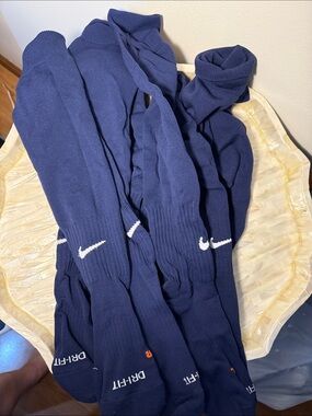 Nike Navy  Athletic Socks with White Swoosh. 4 pair.